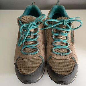 Columbia Hiking Shoes